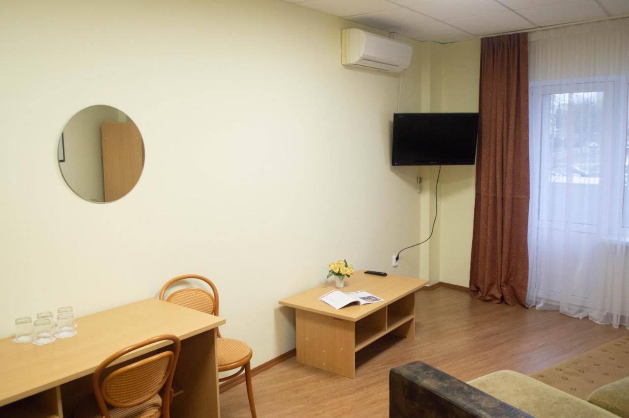 Voyage Hotel Минск Екстериор снимка